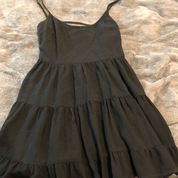 Black short dress - Picture 1 of 5